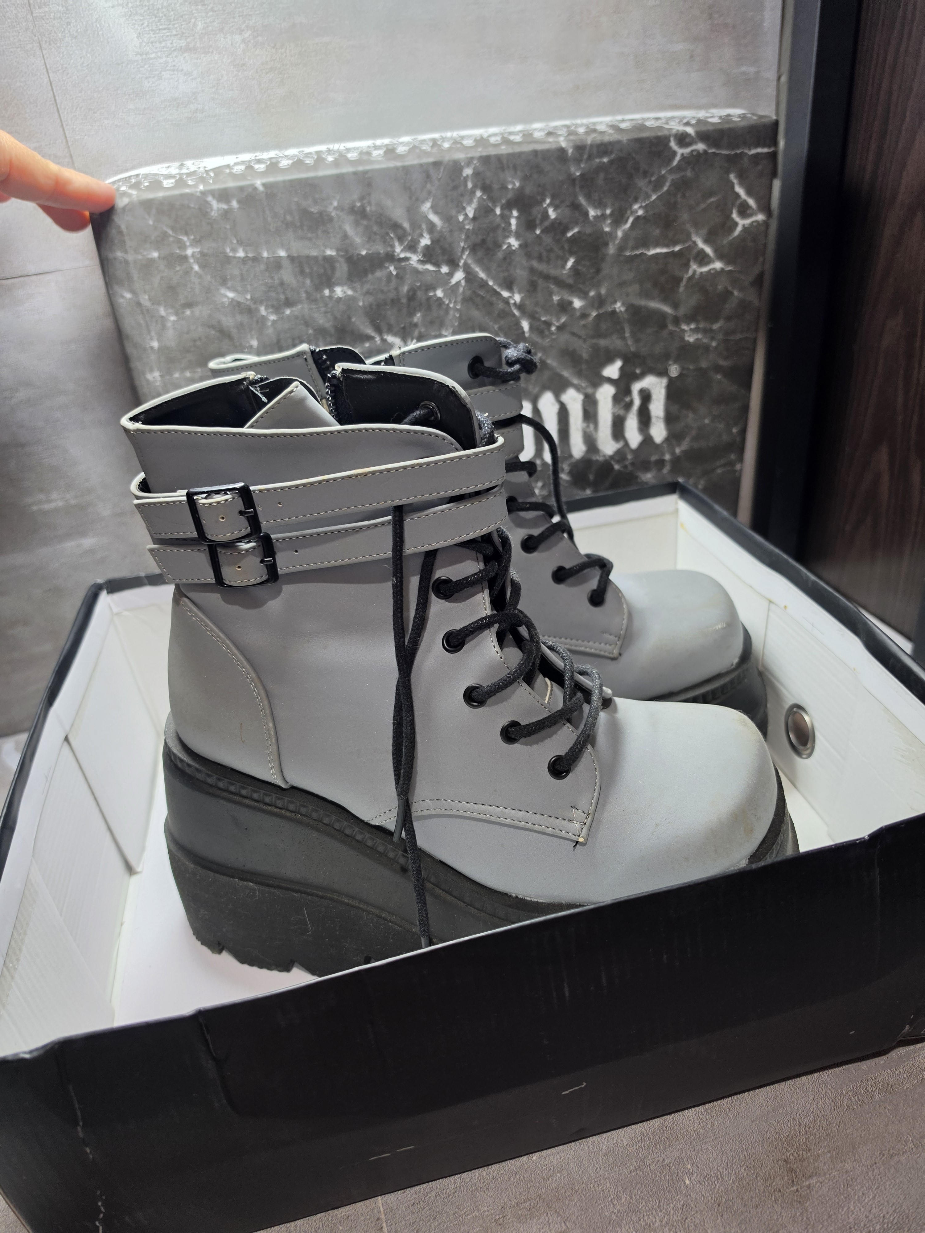 Demonia Grey Reflective Boots Size 8